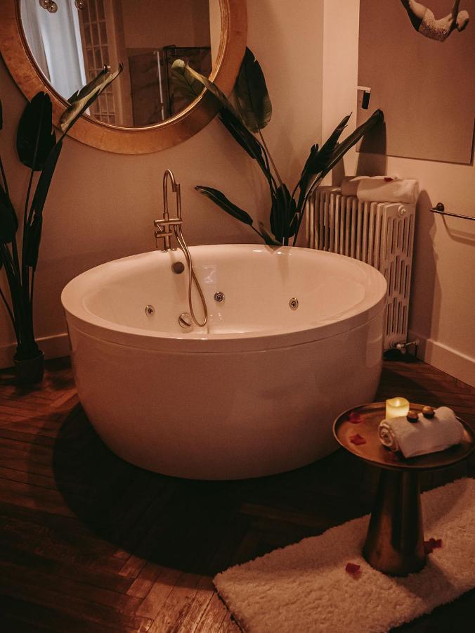 Maison Marie-Astrid, Suite Avec Balneo Privee Μπορντό Εξωτερικό φωτογραφία